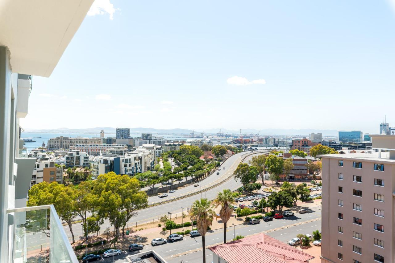 Point Break Luxury Apartments ケープタウン エクステリア 写真