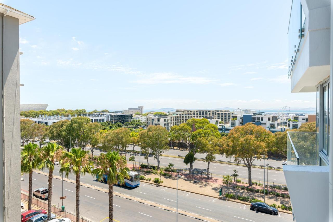 Point Break Luxury Apartments ケープタウン エクステリア 写真